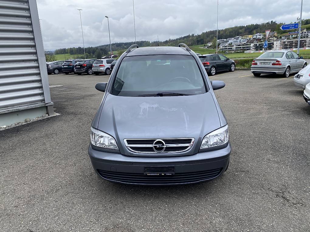 Opel Zafira A2.2 CTDI 2005
