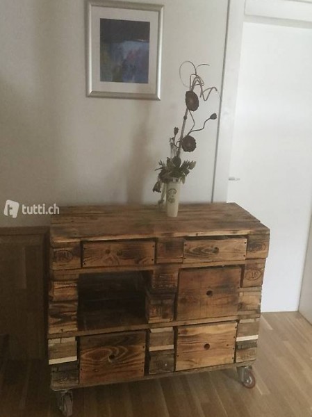 Palettensideboard