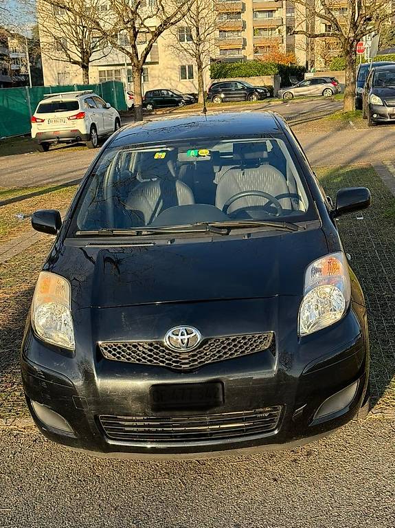 Toyota Yaris 1.33 VVT-i Linea Luna MM