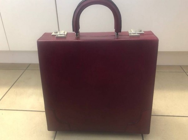 Bordeaurote Damen Ledertasche Neu