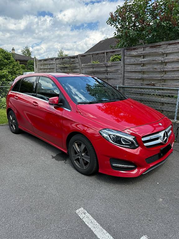 Mercedes-Benz B 180 EC, Top Zustand, Bj 2016