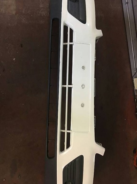  Ford Focus Stossstange