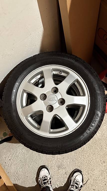 Daihatsu Felgen mit reifen