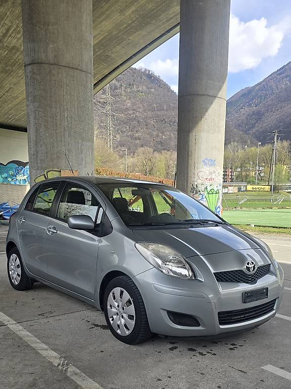 toyota yaris 1.33 - solo 87.000km