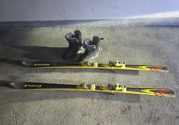 Ski