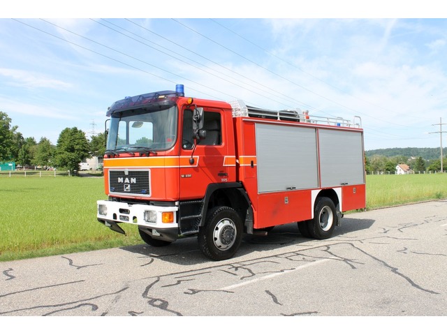 MAN, 12.232 Feuerwehr, Sonder-/Spezialaufbauten