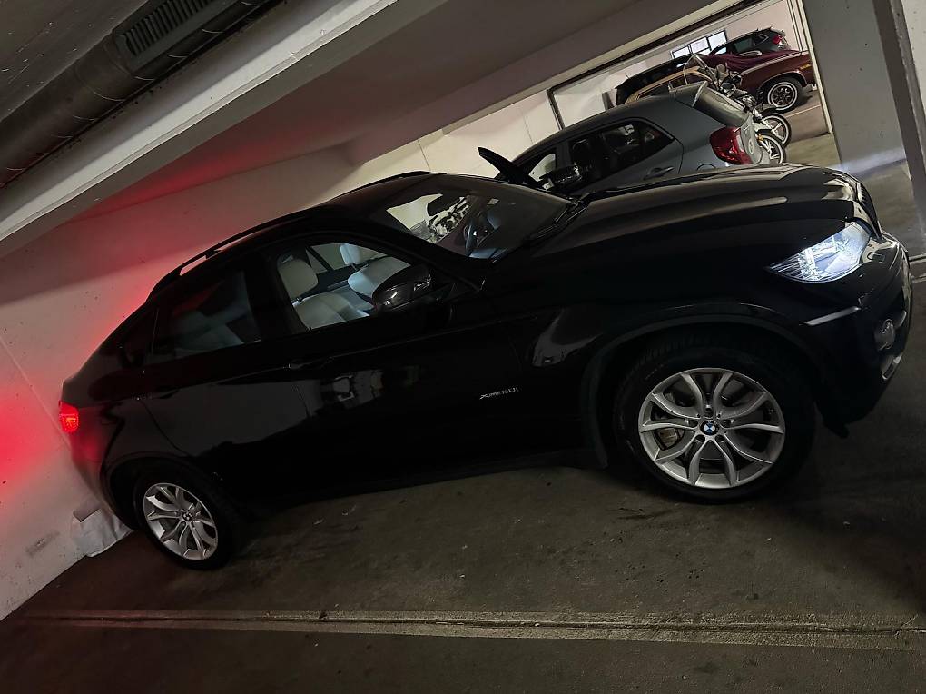 Vendo BMW x6 50i
