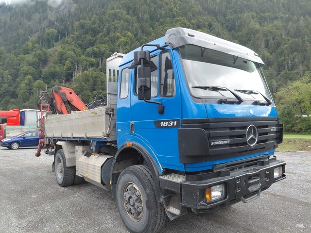 MERCEDES-BENZ, 1831 4x2, V6,2.30m breit, ab MFK Palfinger, 3-Seitenkipper