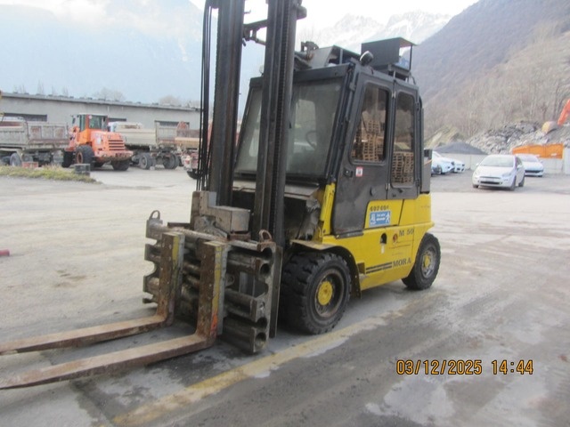 Elévateur MORA M 50, Schubmaststapler
