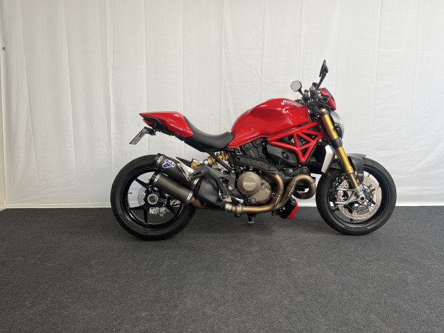 ducati monster 1200 s