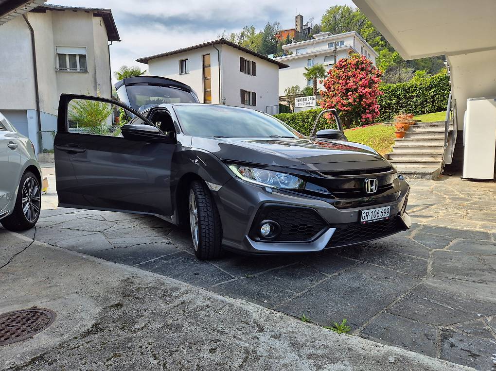 Honda Civic 5D 1.0 T
