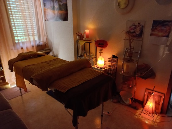 Feel the touch of silence