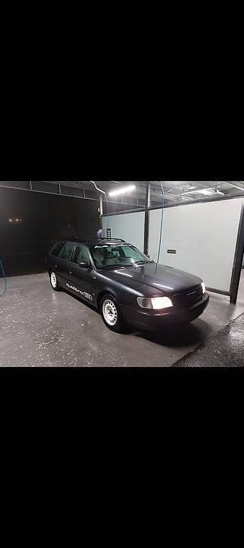 Audi a6 2.8 Liter Avant Quattro