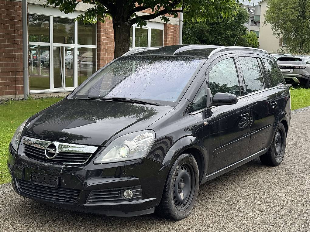 Opel Zafira 2.0 Benzin 7 Plätze