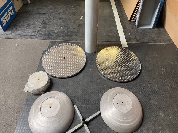 Verschiedene Tischteile