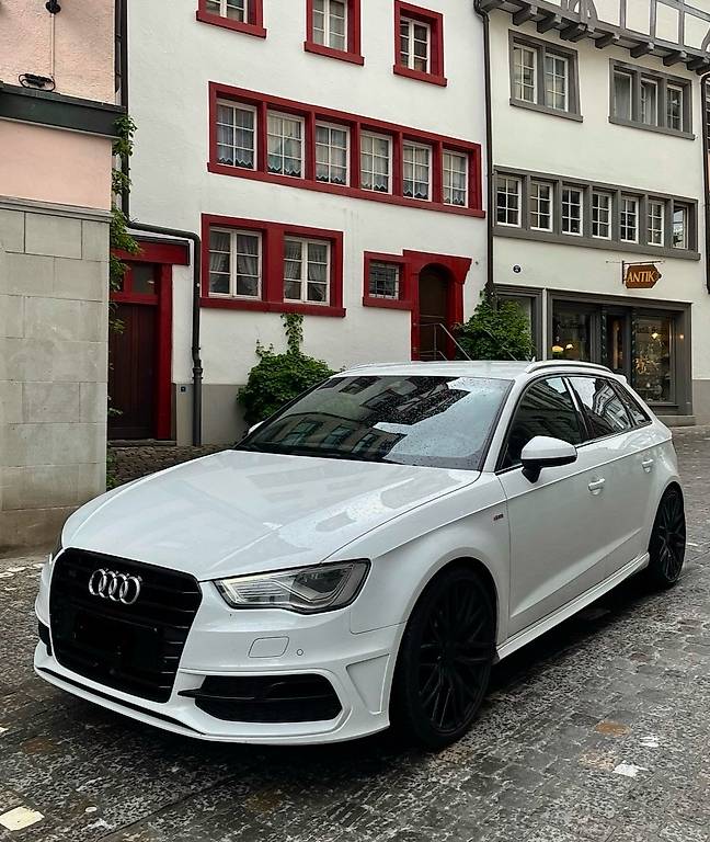Audi A3 Sportback S-Line