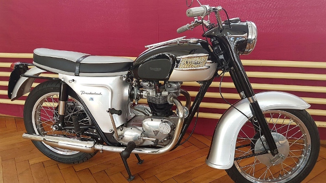 TRIUMPH Thunderbird