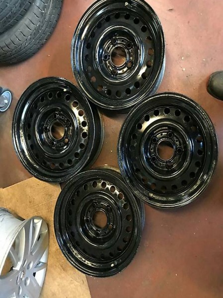  BMW E34 Stahlfelgen 6.5×15