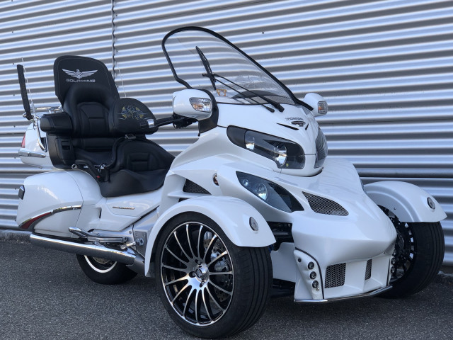 HONDA GL 1800 Gold Wing Deluxe