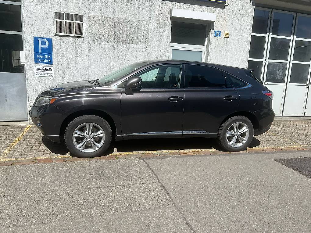 LEXUS RX 450h frisch ab MFTK - Gepflegtes Geschäftsauto
