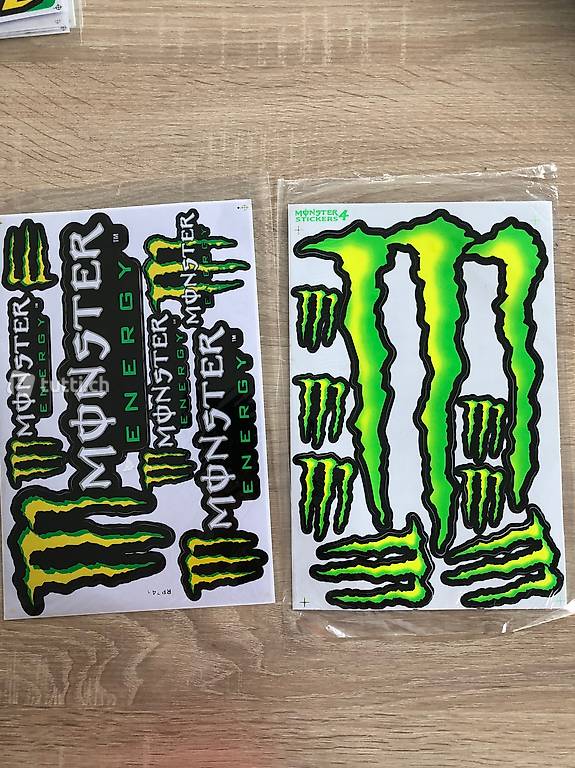 Lot de 2 planche de stickers Monster Energy