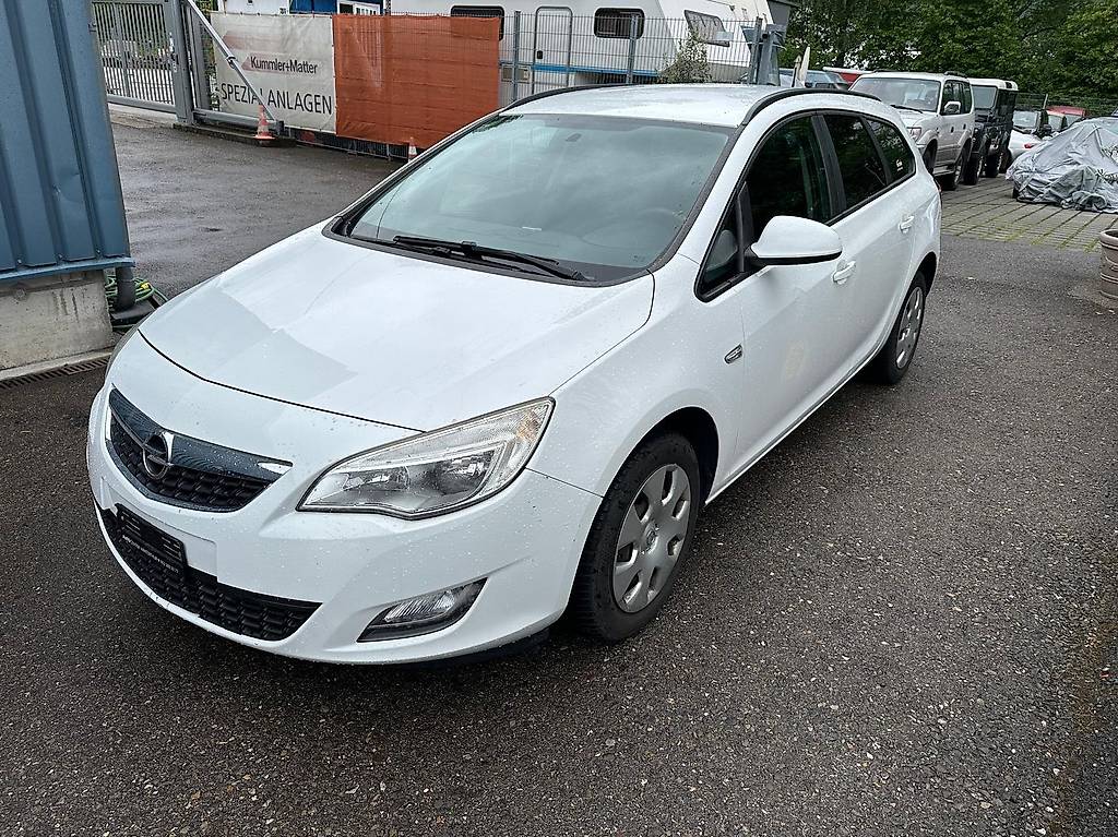 Opel Astra J