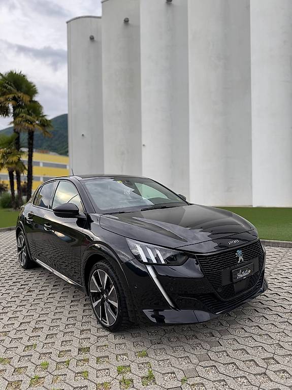 Peugeot 208 e-GT Pack