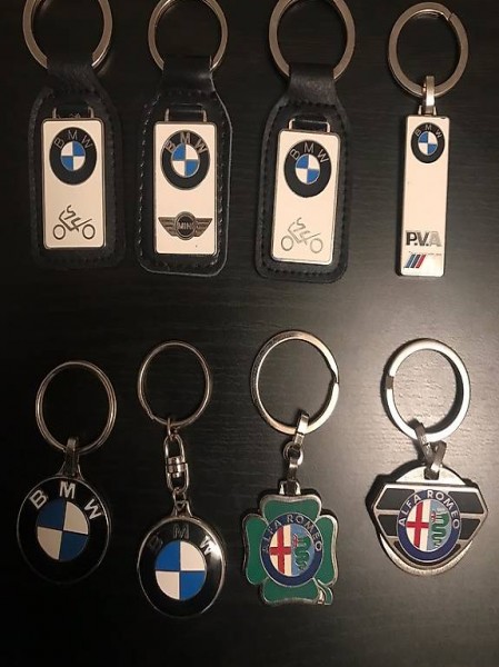Bmw Und Alfa Schlüsselanhänger