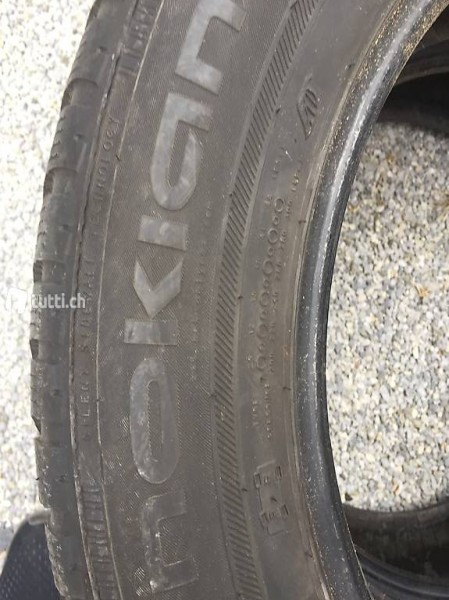 2xWinterreifen Nokian 215/65R16