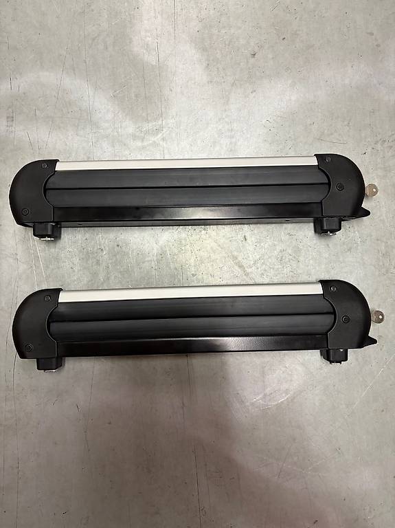 Porta Sci & Snowboard Toyota universale PZ403-00630-00