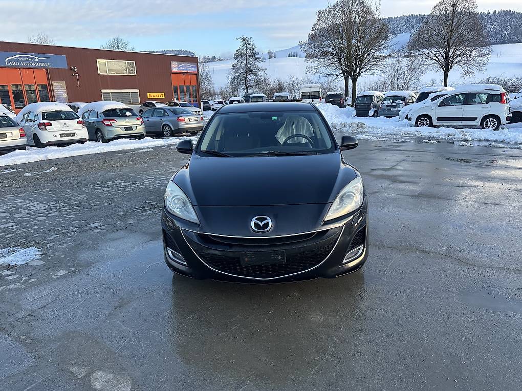 Mazda 323 2.2HP Diesel