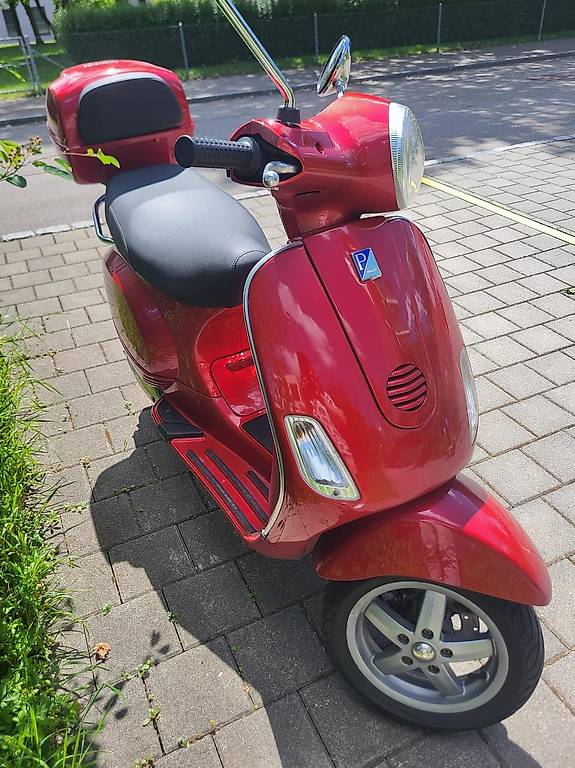 Vespa 125
