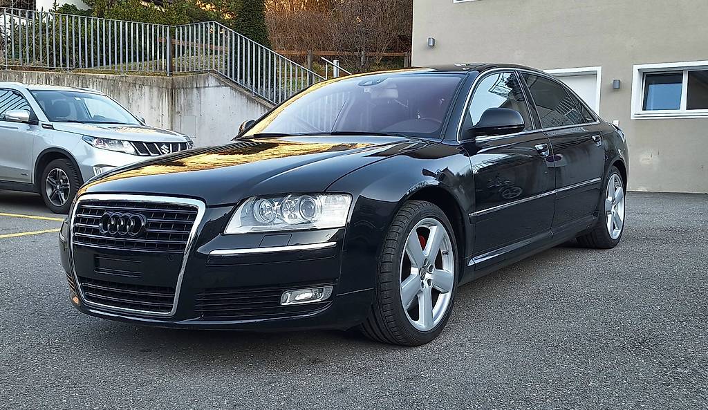 Audi A8 L 4.2 V8 FSI quattro tiptronic