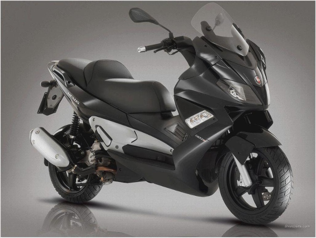 gilera nexus 300