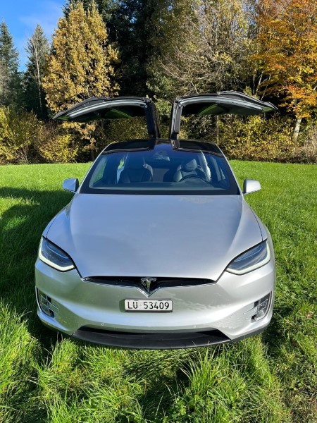 TESLA Model X Signature P90D – Gratis Laden